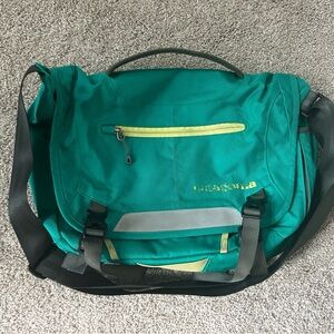 Patagonia Mini Mass Messenger Bag